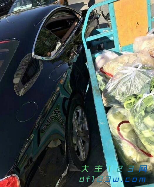 0.jpg