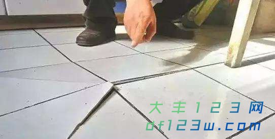 0.jpg