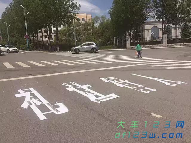 0.jpg