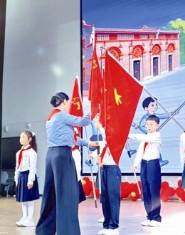 大丰区少先队新队员入队仪式示范活动成功举办