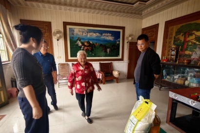 大桥镇洋南村走访慰问高龄老人传递温情