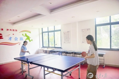 西团镇总工会公益暑托班开班
