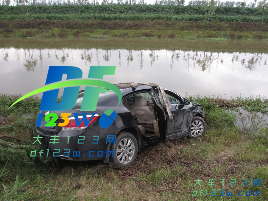 1111_副本.jpg