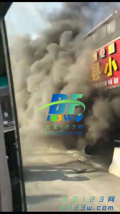 微信图片_20170915092429_副本.jpg